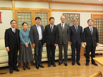 上海外国語大学締結